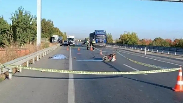 Konya'da çekiciyle motosiklet çarpıştı