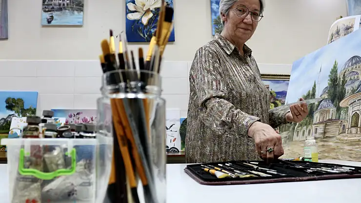 Konya'da çocukken kurduğu ressam olma hayalini, kanseri yendikten sonra gerçekleştirdi!