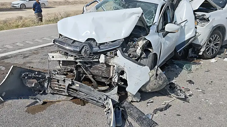 Konya'da çok sayıda araç birbirine girdi! Can pazarı yaşandı...