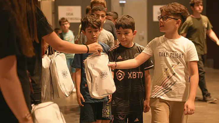 Konya'da deprem bilinci tiyatrosu