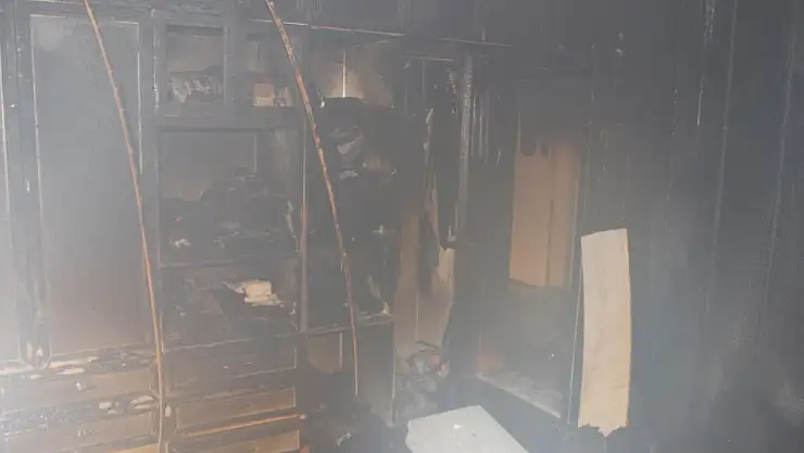 Konya'da depremzede ailenin kaldığı evde yangın