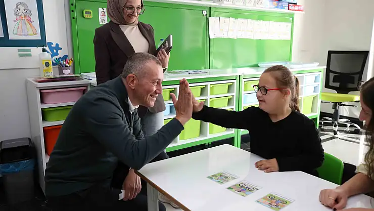 Konya'da down sendromlu bireyler DOSD Meram'da gönüllere dokundu