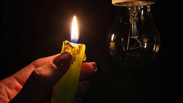 Konya'da elektrikler yine gidecek: Merkez ilçelerin birçok mahallesinde elektrik kesintisi yaşanacak!