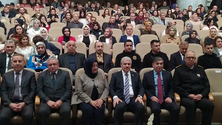 Konya'da 'En iyi narkotik polis anne' projesi kapsamında eğitim verildi