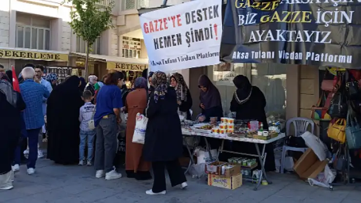 Konya'da Gazze için kermes yapıldı!