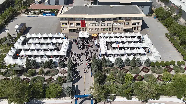 Konya'da gençler geleceğe yön veriyor: MEİF'25 için geri sayım başladı