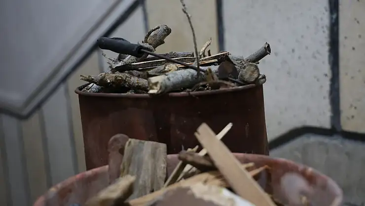 Konya'da havalar soğudu, esnaf uyardı: Sobayı kurarken dikkat!