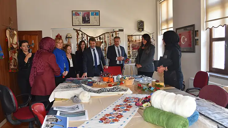 Konya'da hayat boyu öğrenme toplantısı gerçekleştirildi