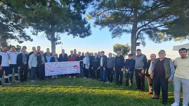 Konya'da huzurevindeki vatandaşlar kampta bir araya geldi!