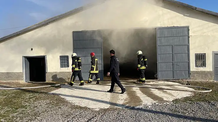 Konya'da iki ayrı yangın meydana geldi