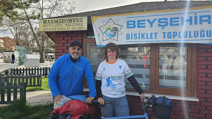 Konya'da iklim için bir mola: Alman bisikletçi Beyşehir'de