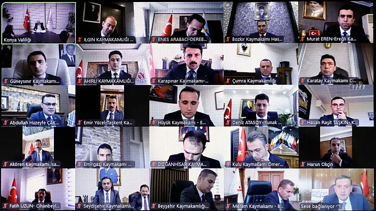 Konya'da kaymakamlar toplantısı: İlçelerdeki çalışmalar masaya yatırıldı