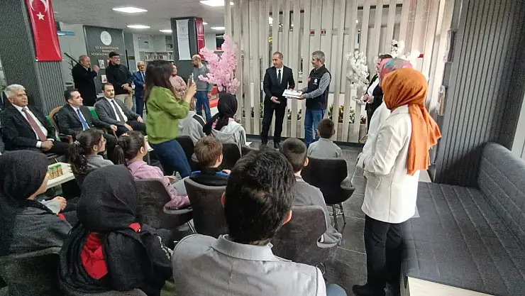 Konya'da kitap okuyanlar ödüllendirildi