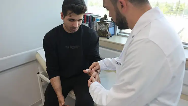 Konya'da kopardığı eline ayak parmakları dikildi