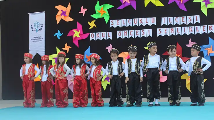 Konya'da miniklerden büyük coşku! Okul öncesi şenlikte renkli anlar…