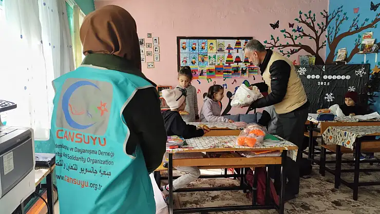 Konya'da öğrencilere destek verildi