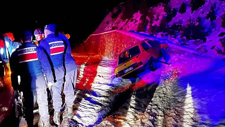 Konya'da otomobil duvara çarptı: 1 yaralı