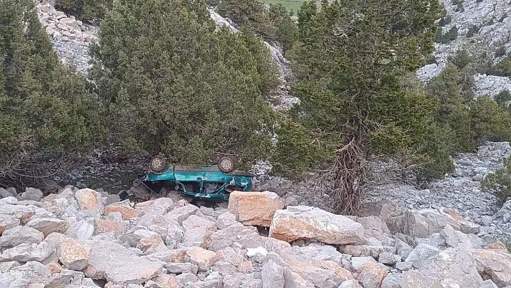 Konya'da otomobil uçurumdan yuvarlandı: Çok sayıda yaralı var!