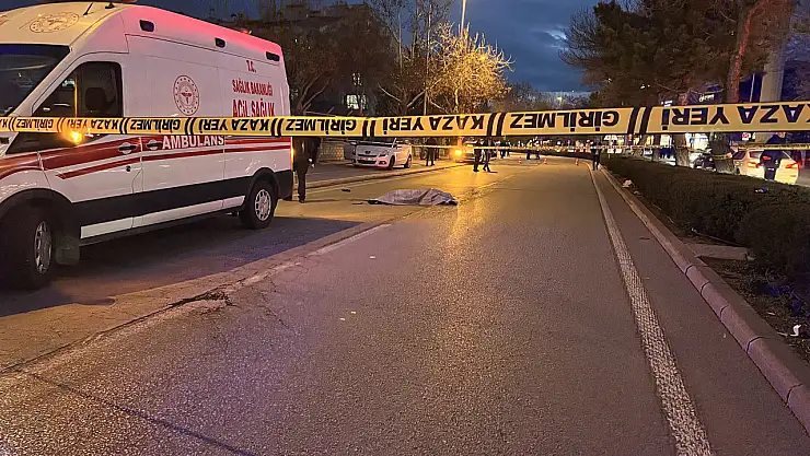 Konya'da otomobilin çarptığı kadın hayatını kaybetti