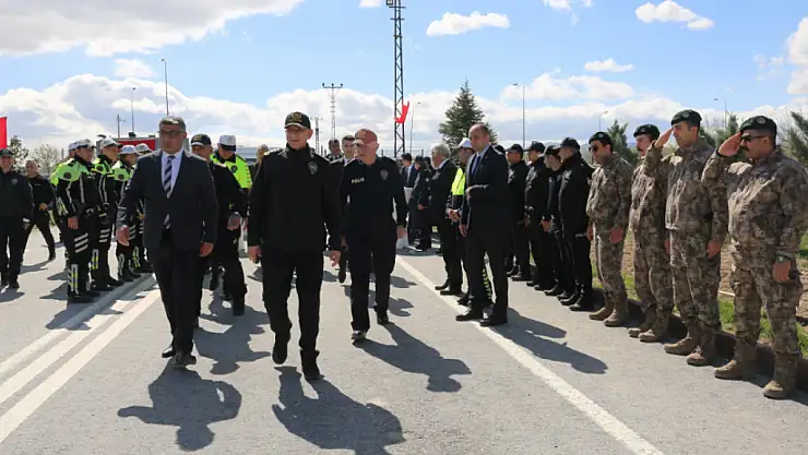 Konya'da polis ekipleri fidan ekiminde bulundu!
