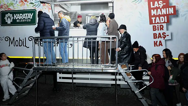 Konya'da Şeb-i Arus haftasında gelenek haline gelen sıcak lezzet