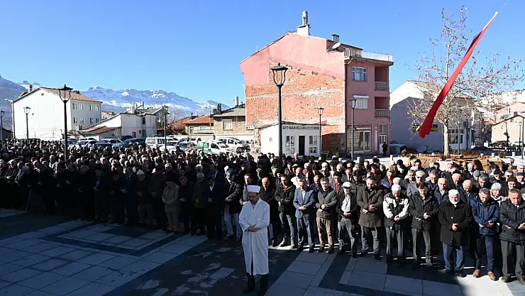 Konya'da şehitler için gıyabi cenaze namazı!