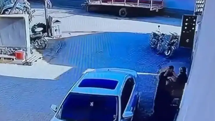 Konya'da sokak ortasında kadınlar arasında kavga!