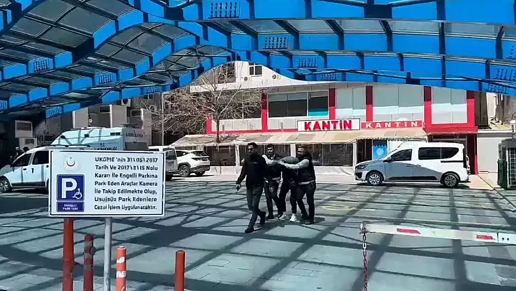 Konya'da taksiciye gasp girişiminde bulunan şüpheli tutuklandı