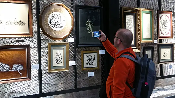 Konya'da 'Telamiz-i Konevi-4 Hat Sanatı Sergisi' kapılarını açtı