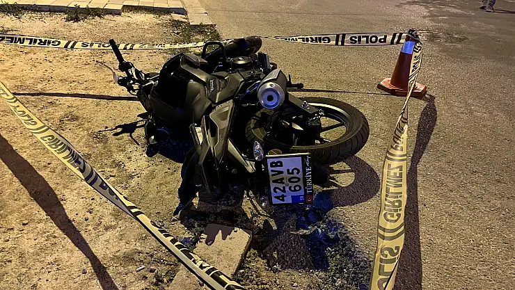 Konya'da ters yönde ilerleyen araç motosikletliye çarptı: 1 ağır yaralı