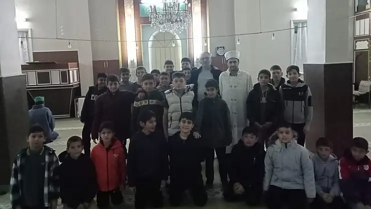 Konya'da 'Vakti Kuşanıyorum' buluşması