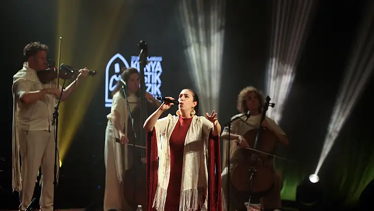 Konya'da Venezuela rüzgarı esti!