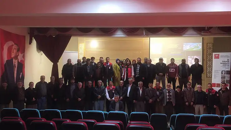 Konya'da verilen 'Ceviz Yetiştiriciliği Eğitimi' üreticilere yeni ufuklar açtı