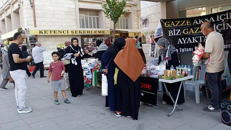 Konya'da vicdan buluşması: Gazze için kermes devam ediyor!