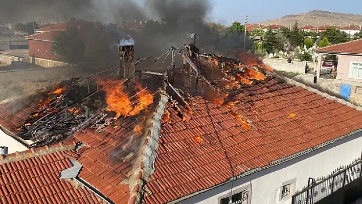 Konya'da yangında ölen anne ve oğlu ile başka evde ölü bulunan kızının adli tıp raporu tamamlandı