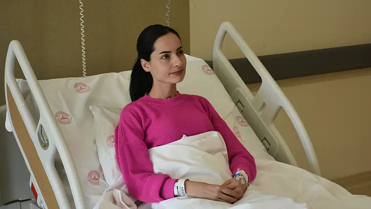 Konya'da yemek yiyemeyen kadın, ameliyatla şikayetlerinden kurtuldu