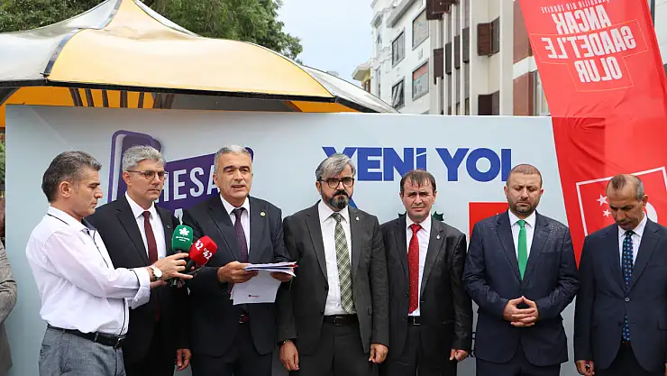 Konya'da Yeni Yol Meclis Grubu'ndan çağrı: 'Sorun büyüyor, sessizlik derinleşiyor'