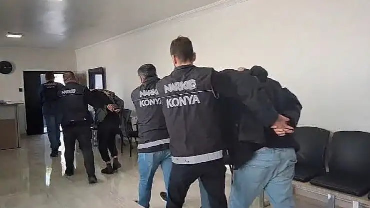 Konya'da zehir tacirleri her yolu deniyor ama emniyetten kaçamıyorlar!