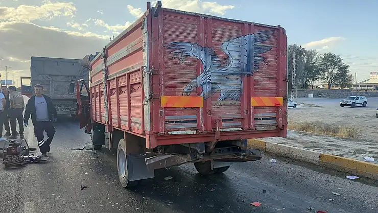 Konya'da zincirleme kaza! Yaralılar var...