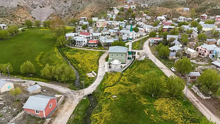 Konya'daki o adres yüzlerce turisti ağırlıyor: Bahar mevsimiyle birlikte şenlendi!