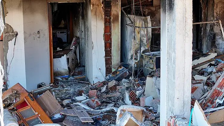 Konya'daki patlama mahalleliyi gece yarısı sokağa döktü: 'Deprem oluyor sandık'