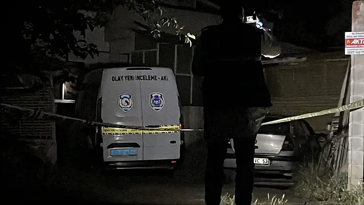 Konya'daki yangın yaşlı çifti hayattan kopardı!