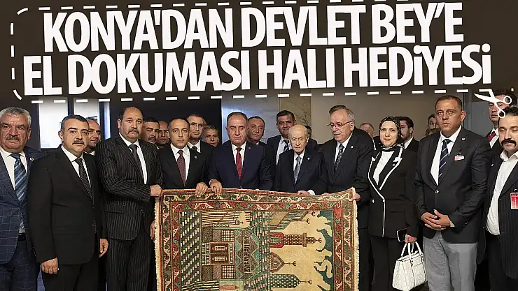 Konya'dan Devlet Bahçeli'ye el dokuması halı hediyesi