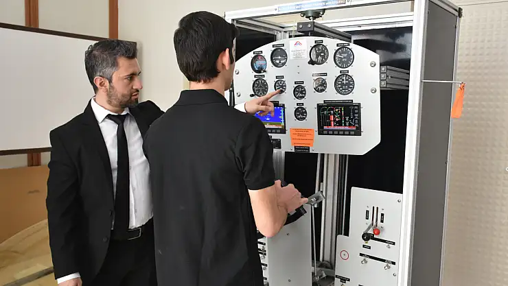Konya'dan havacılığa güçlü kadro: Uçak teknisyenleri yetişiyor!