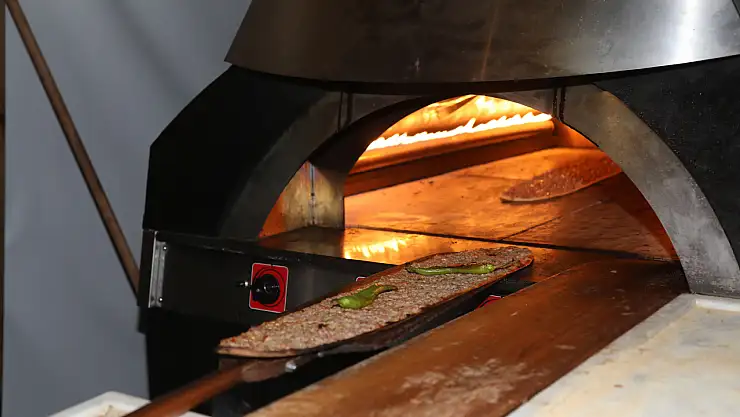 Konya'dan Türkiye'ye standart lezzet: TSE K 662 Etliekmek artık resmi!