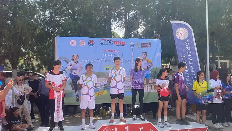 Konya'dan zirveye: Sezai Karakoç Ortaokulu Türkiye birincisi oldu