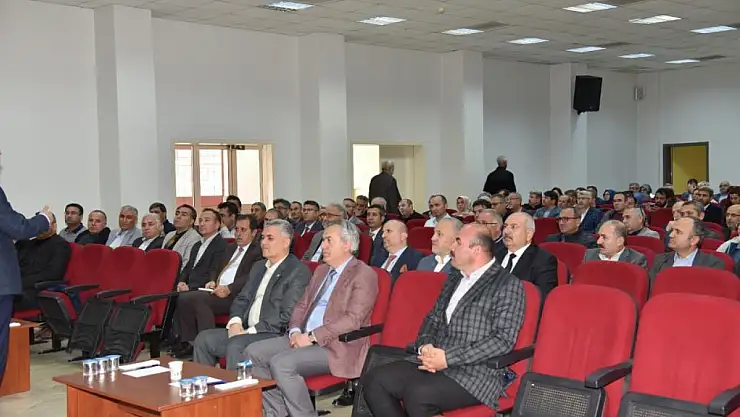 Konya genelinde Türkiye Yüzyılı Maarif Modeli bilgilendirme toplantısı düzenlendi!