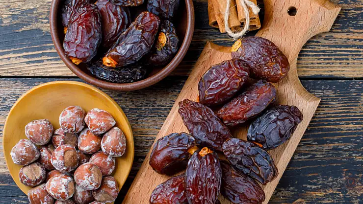 Konya iftar saati! 5 Nisan Cuma iftar saat kaçta açılacak? Ramazan-ı Şerif'in 26'ıncı günü iftar saat kaçta açılacak? İftara ne kadar kaldı? Konya iftar ve sahur saatleri!