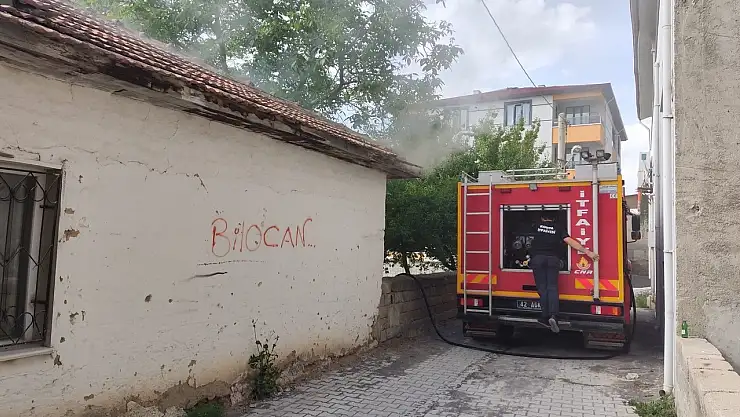 Konya Kulu'da boş evde yangın paniği