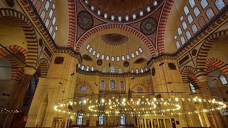 Konya namaz vakitleri: 12 Ağustos Salı